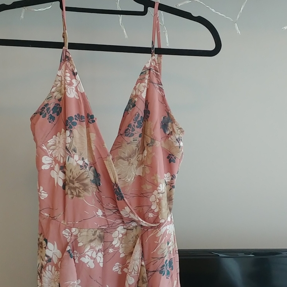 Flowery jumpsuit - Picture 2 of 2